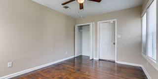 3-BEDROOM HOME IN HIGHLAND PARK Gallery 23