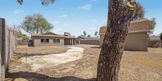 2601 E DAHLIA Drive Gallery 30
