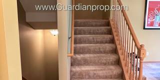 Lakeville 2 Bedroom Town Home, Dishwasher, Fireplace, 2 Car Garage, Garage Bonus Room Gallery 14