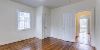 2922 Noble Ave. A Gallery 7
