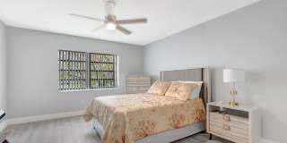 21214 Lago Circle Gallery 16