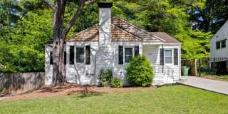 Pet-Friendly 3BR near Grady, Downtown & Airport Pet-Friendly 3BR near Grady, Downtown & Airport Gallery 1