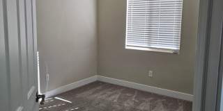 Beautiful 4 Bedroom Home Gallery 21