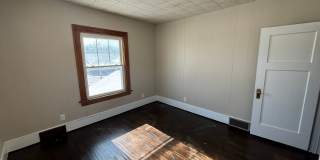 4 Bedroom, 1 Bathroom home with 2+ car garage! Gallery 12