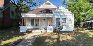 Precious Santa Rita Home! 3 Bedroom, 2 Bath over 1600 sq ft, DON'T MISS OUT! Gallery 1