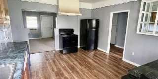 1803 Franklin Avenue Gallery 1