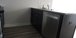 Room in 4 Bedroom Home at Munsing Dr Gallery 10