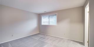 2Bd/1.5Ba Kirkland Townhome Gallery 13