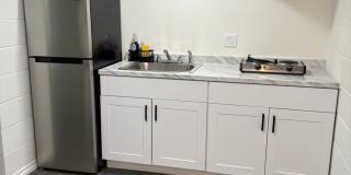 Charming 1 BR 1BA studio for rent. Gallery 9