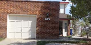 COMPETITIVELY PRICED WESTSIDE DUPLEX Gallery 1