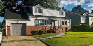 116 Merritt Avenue Gallery 1