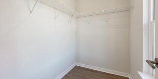945 SYCAMORE DR SE Gallery 21