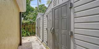 1145 NE 12th Avenue Gallery 54