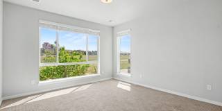 Updated 2 Bed / 2 Bath Corner Condo in Parker – Ground Level Convenience! Gallery 11