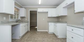 430 Amity Court Gallery 7