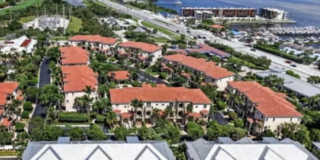 114 ROYAL PALM Circle Gallery 1