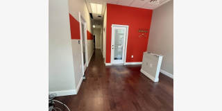 523 8TH Street SE Gallery 3