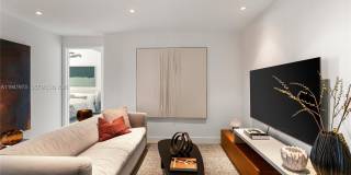 Five Park Gallery 76