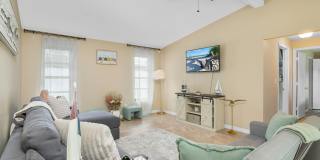 Fully Furnished Gulf Access w/ Boat Lift Gallery 14