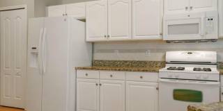 15745 PHOEBEPARK AVENUE Gallery 11