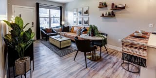 Icon Apartment Homes at Ferguson Farm Gallery 5