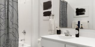 The Grove Gallery 14