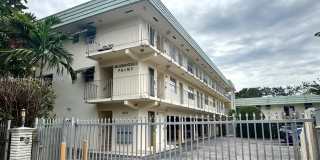 650 NE 61st St Gallery 1