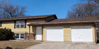 412 Mccolm Street - Upper Gallery 1