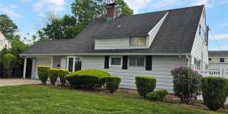 68 Summer Lane Gallery 3