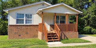 476 37th Terace W 476 37th Terace W Gallery 1