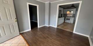 Christian Park 2 Bedroom 1 Bath Christian Park 2 Bedroom 1 Bath Gallery 1