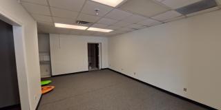 1515 MOUNT HOPE Avenue Gallery 30