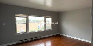 7630 1/2 North Milwaukee Ave. Gallery 1