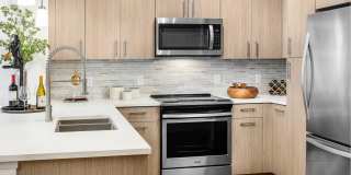 Hanover Tuscan Village Gallery 1