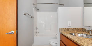 721 E North Street Gallery 19