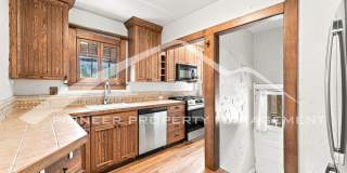Gorgeous Home with Washer/Dryer and 1-Car Garage Gallery 10