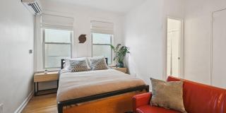 1300 MASSACHUSETTS Avenue NW unit: 503 Gallery 8