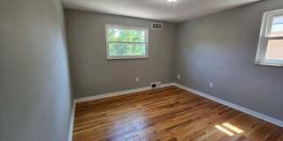 Amazing 3 Bedroom house Located in Lawrenceville! Gallery 17