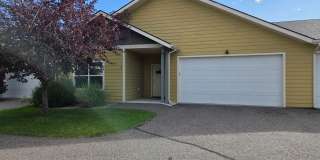3 Bed 2 Bath with double attached garage in Four Corners Gallery 1