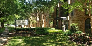 The Commons of McLean Gallery 8