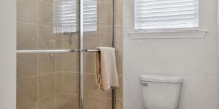 Spacious 3BR Townhome in North Brunswick Gallery 23