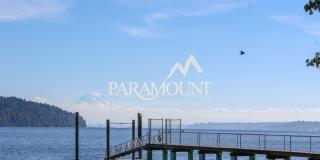 Light and Open 3 bed 2.5 bath with Beach Access! Gallery 1
