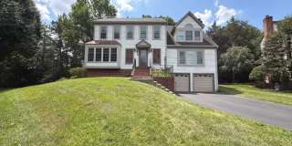 350 COPPERFIELD Lane Gallery 1
