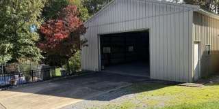 438 PENNSY Road Gallery 1
