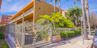 13952 Moorpark St. Gallery 5