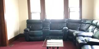 7 Bedroom 3 Bathroom Unit with Updates! Available May 16th 2026 Gallery 4