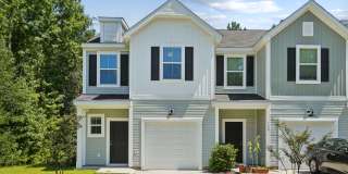 Creekside Gallery 1