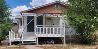 3 bedroom 2 bath home in Penrose Gallery 1