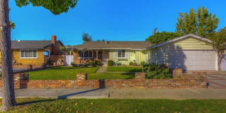 1054 N Grand St - Available 6/1/2026 Gallery 1