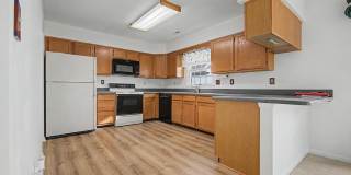 795 EASTERN POINT Road Gallery 6